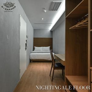 Budget King Room